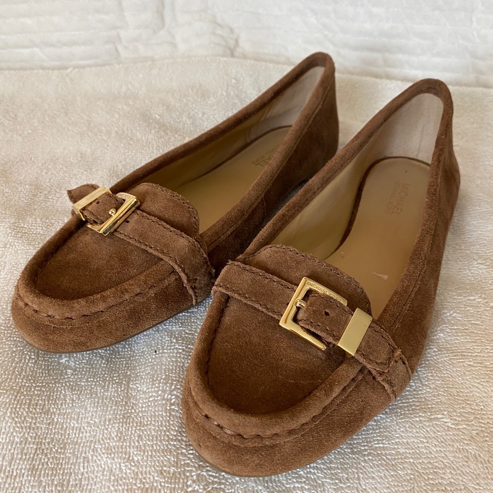 Never worn Michael Kors tan brown Suede Loafers with buckle retail $110 sz 7.5